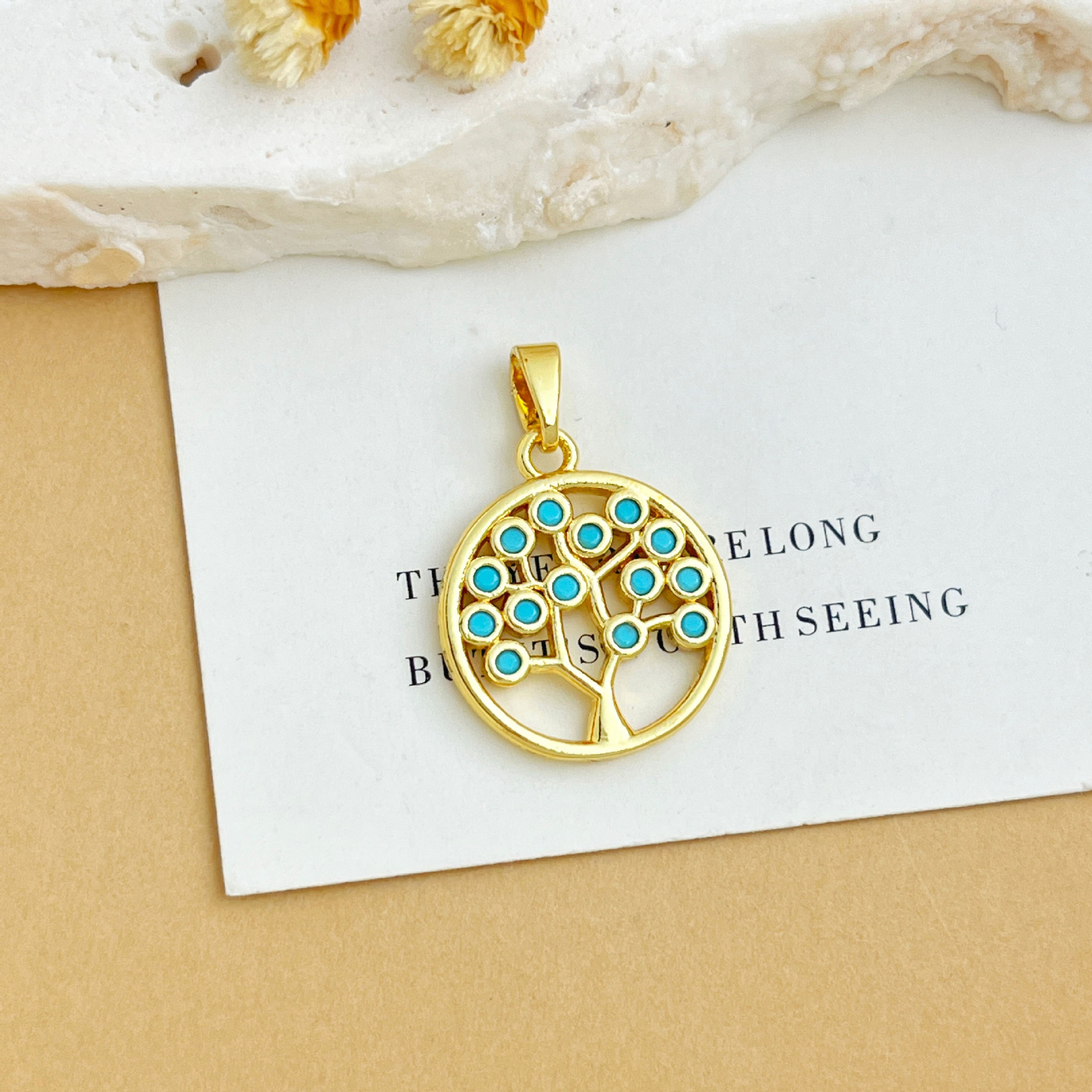 2:Xl2130 round tree pendant gold