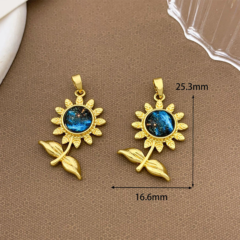 15:Xl1530 sunflower planet pendant gold