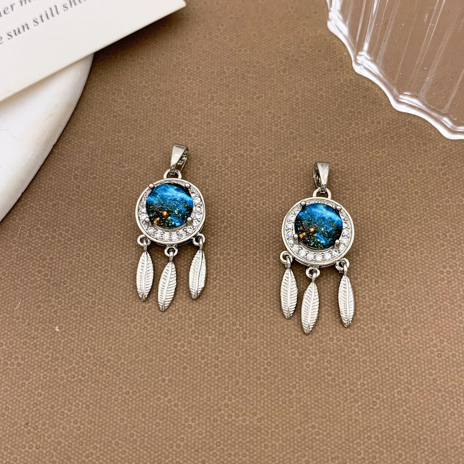 8:Xl1237 tassel dream net planet pendant silver
