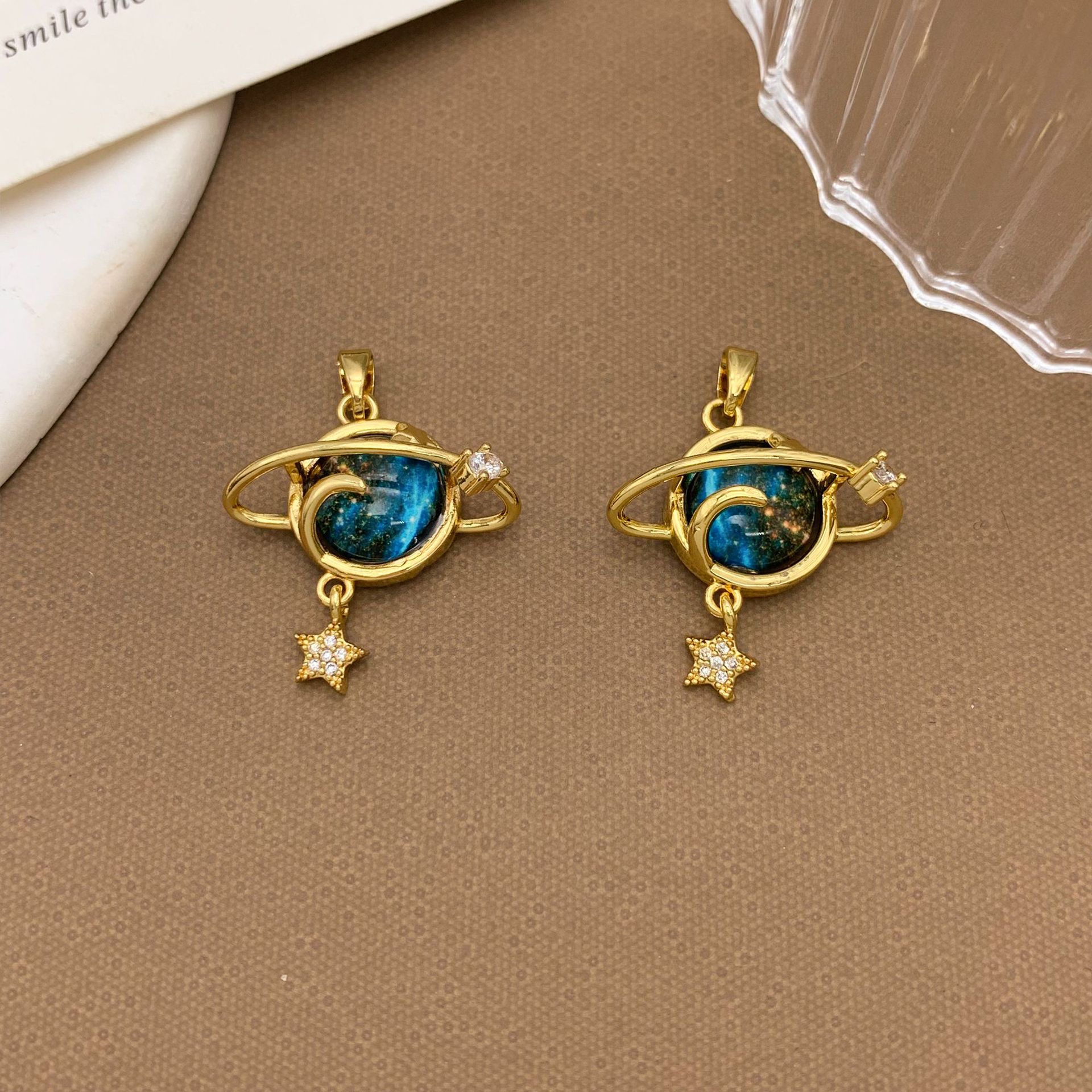 Xl3525 moon star pendant gold