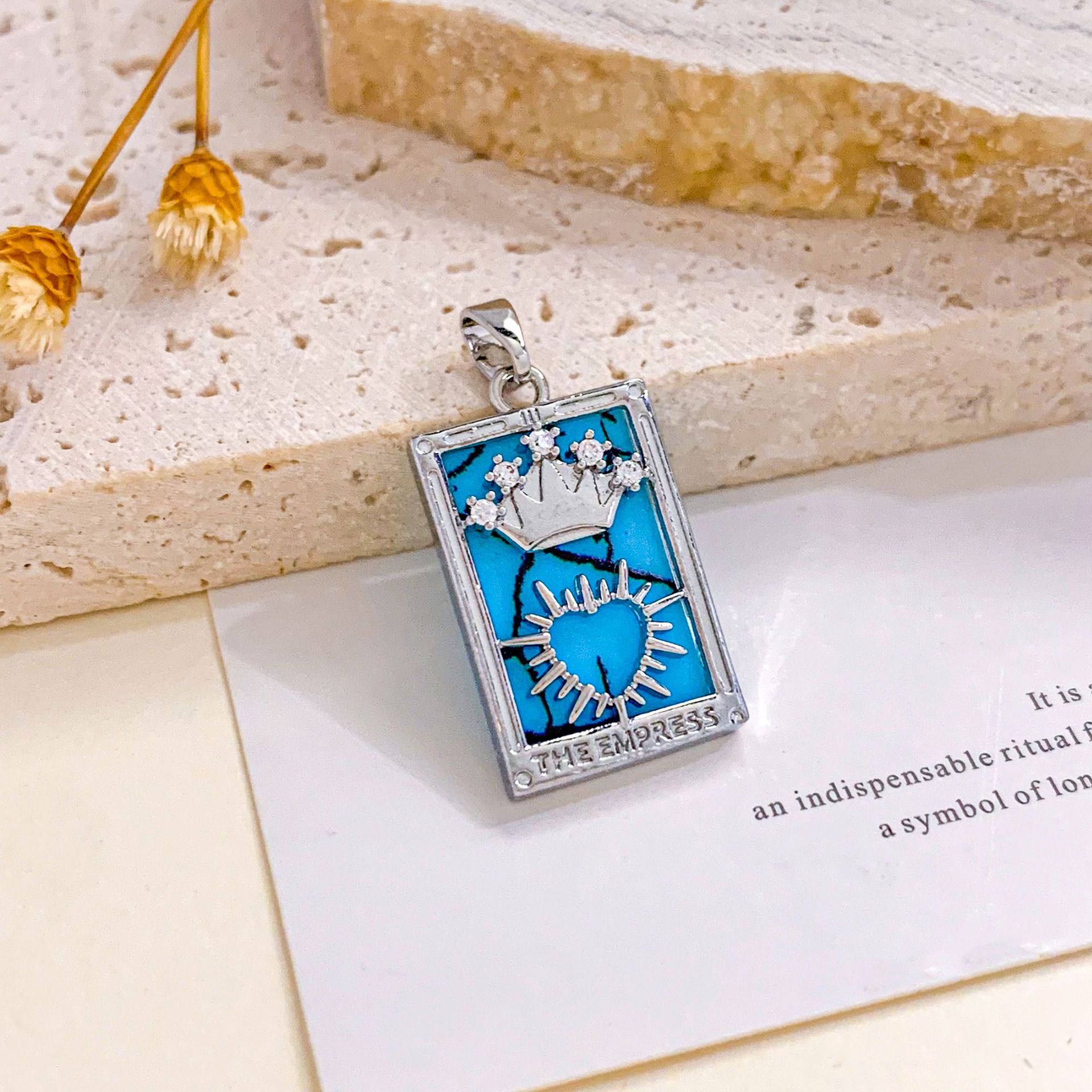 Xl2257 crown love tarot pendant silver