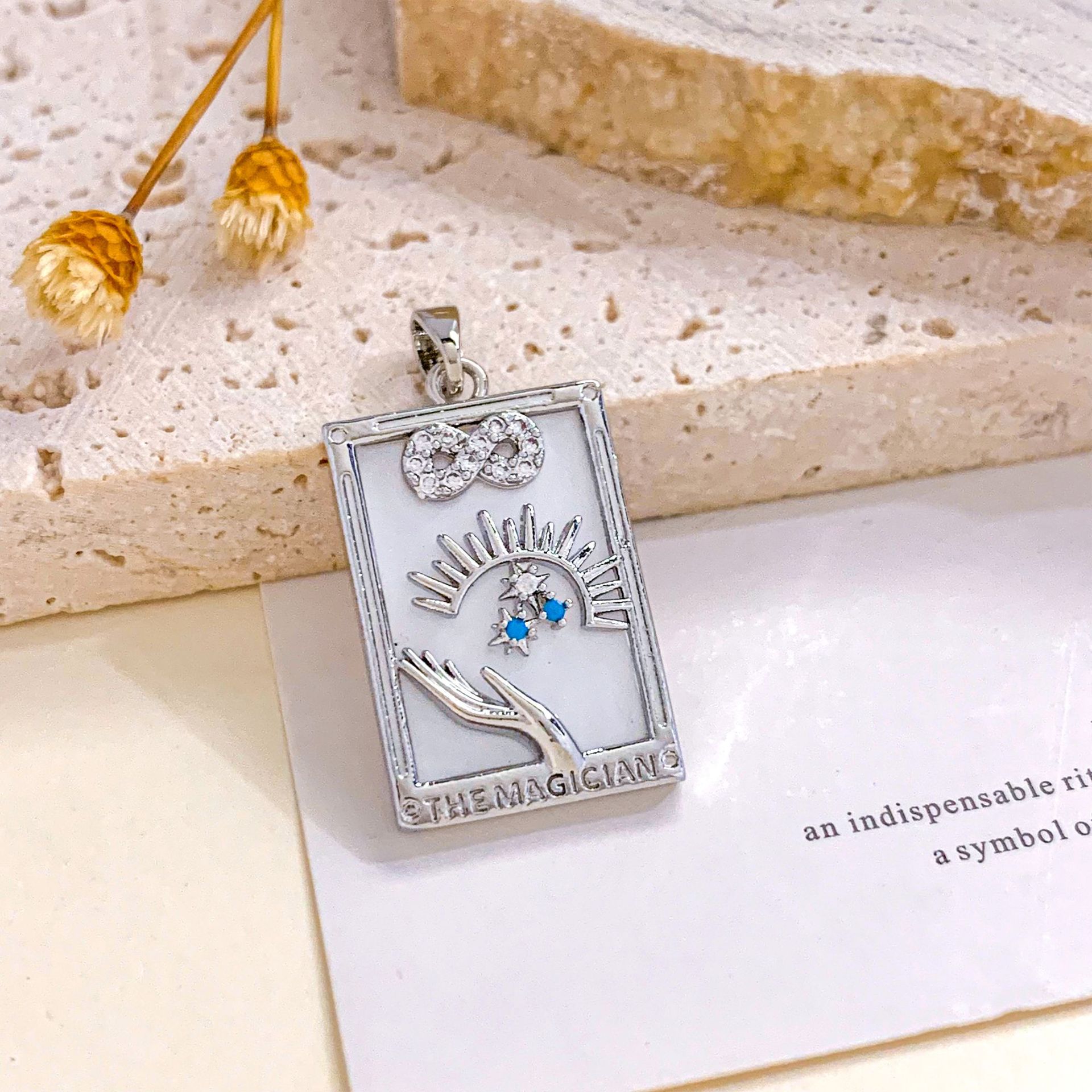 9:Xl2299 infinite hope tarot pendant silver white