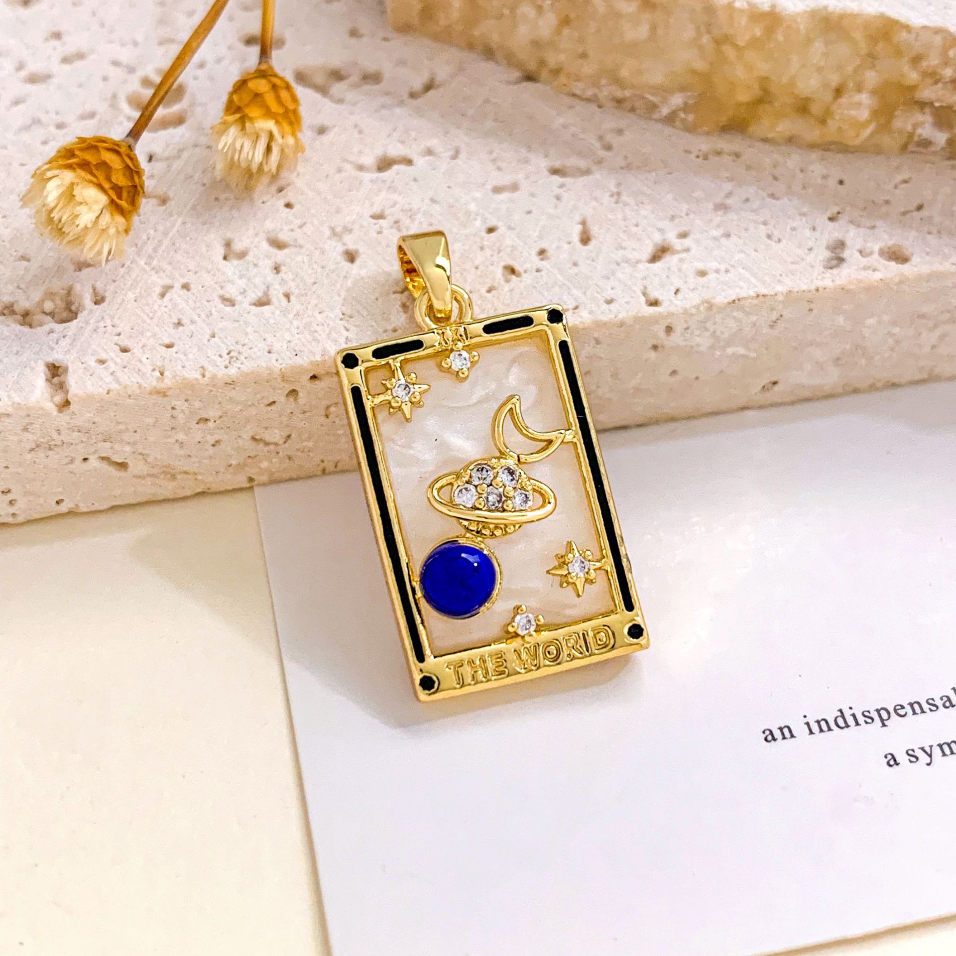 Xl2764 planet tarot pendant gold