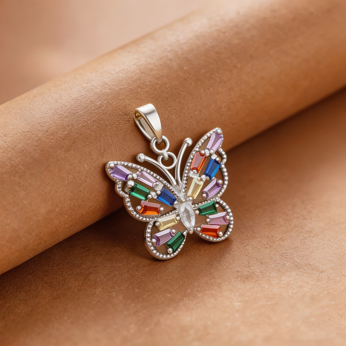 12:Xl3153 hollow colorful butterfly pendant silver