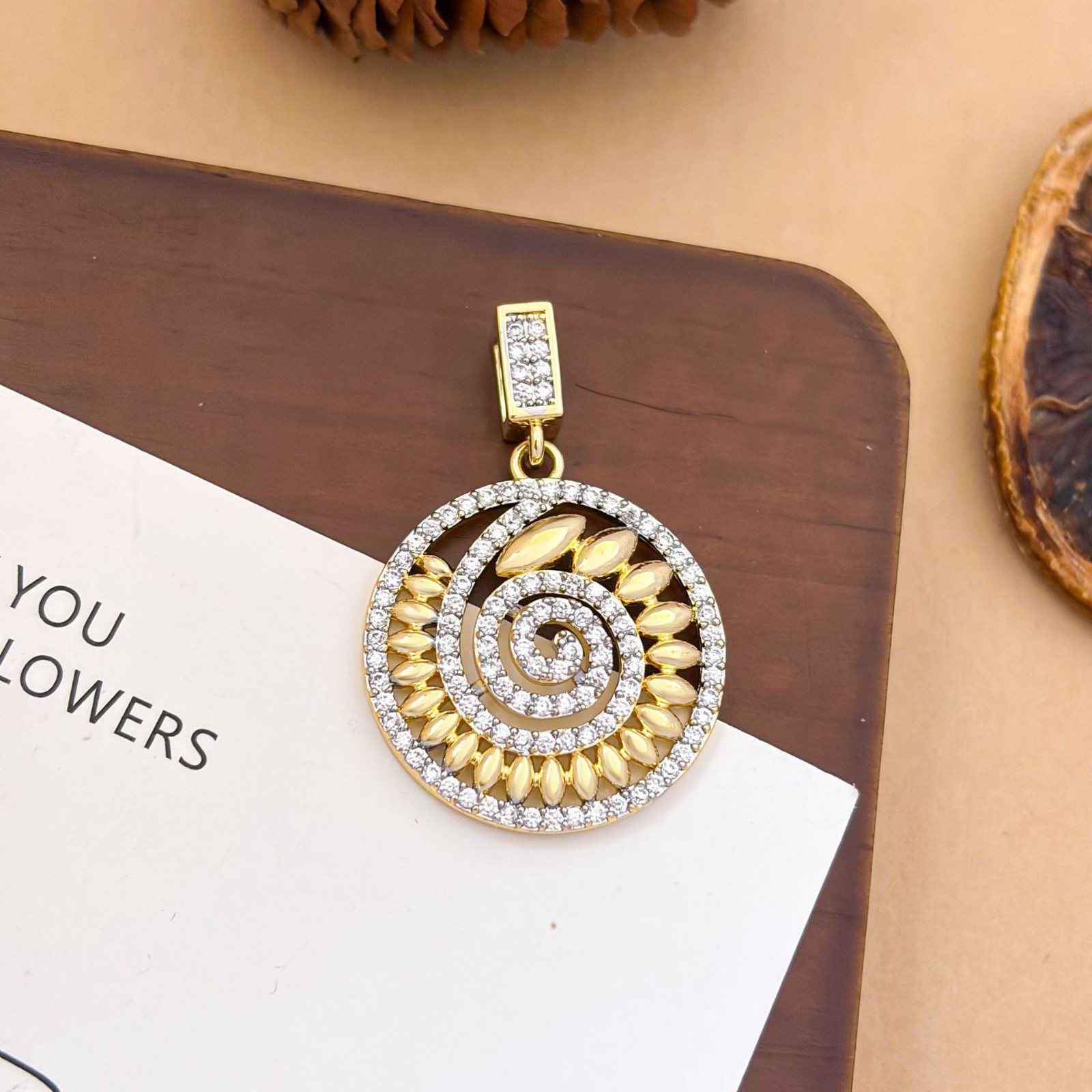 Xl3489 two-color snail pendant