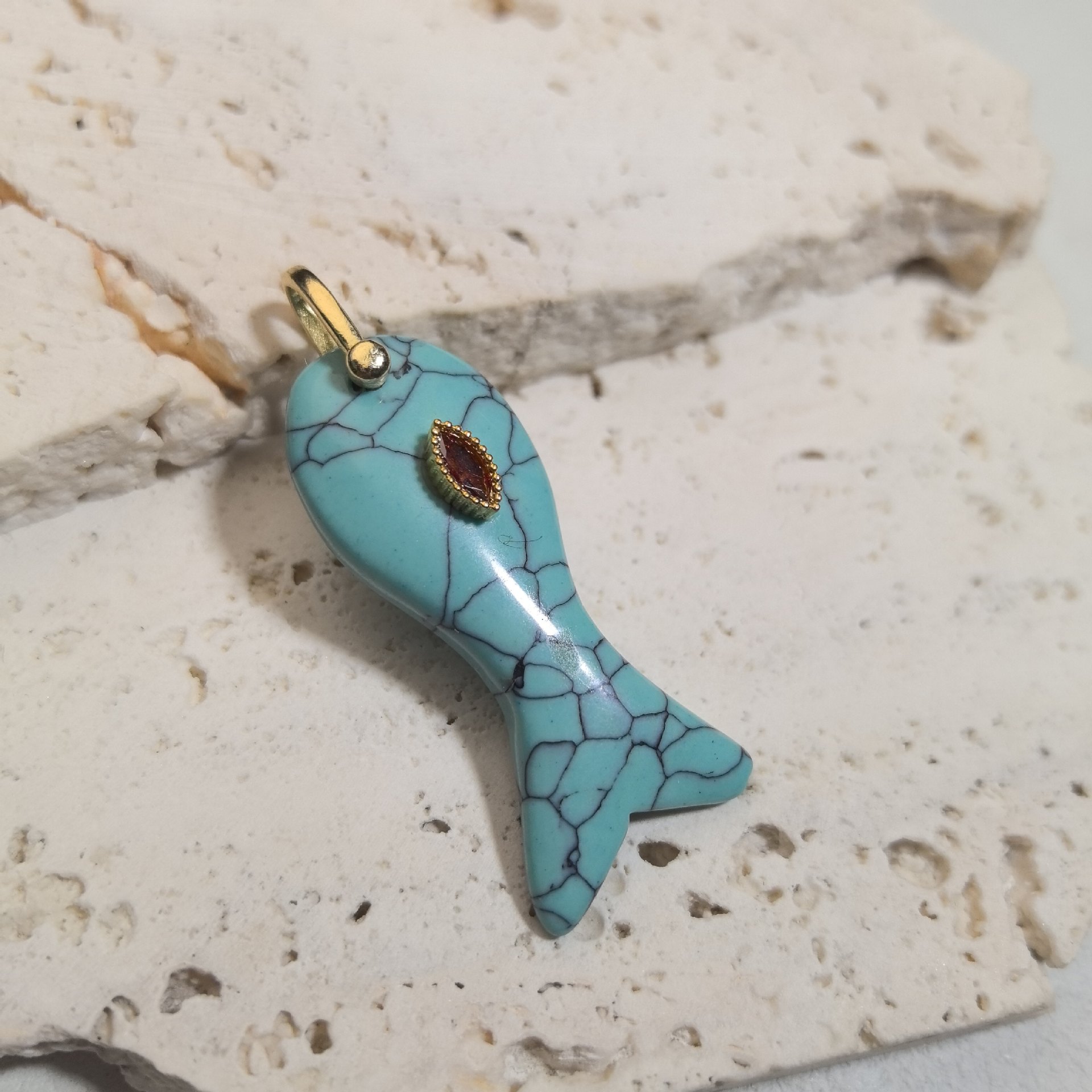 5:turquoise gorm éadrom