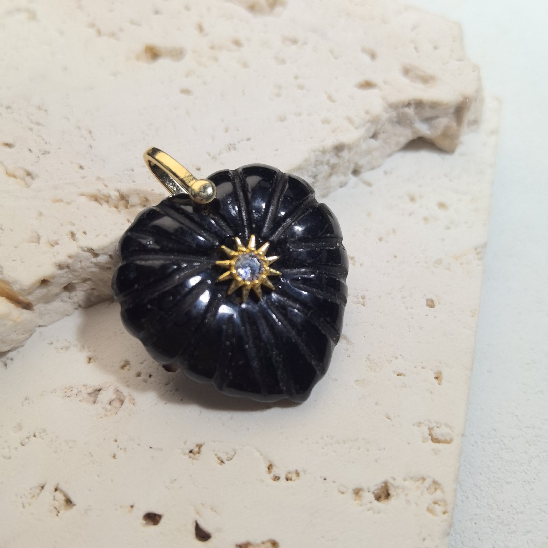 4:Obsidian