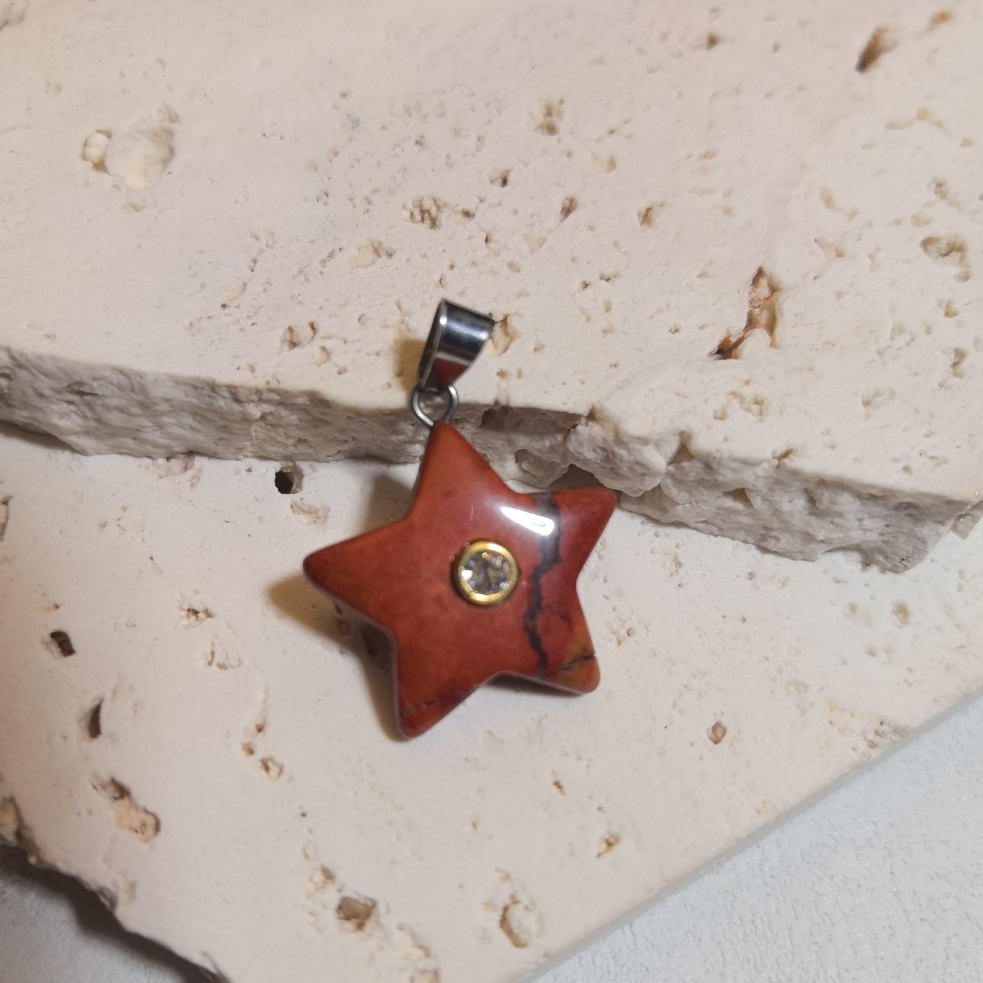 8:Red stone