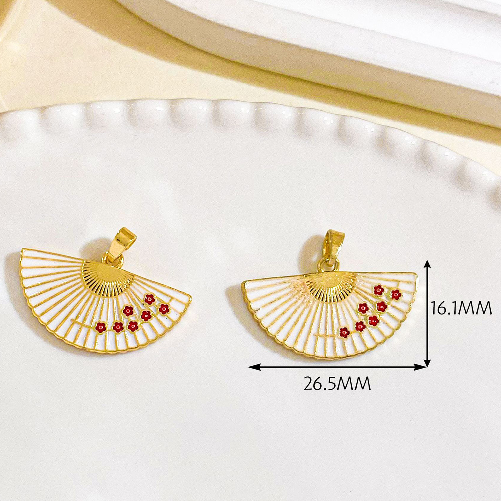Xl4788 hollow plum blossom folding fan pendant gol