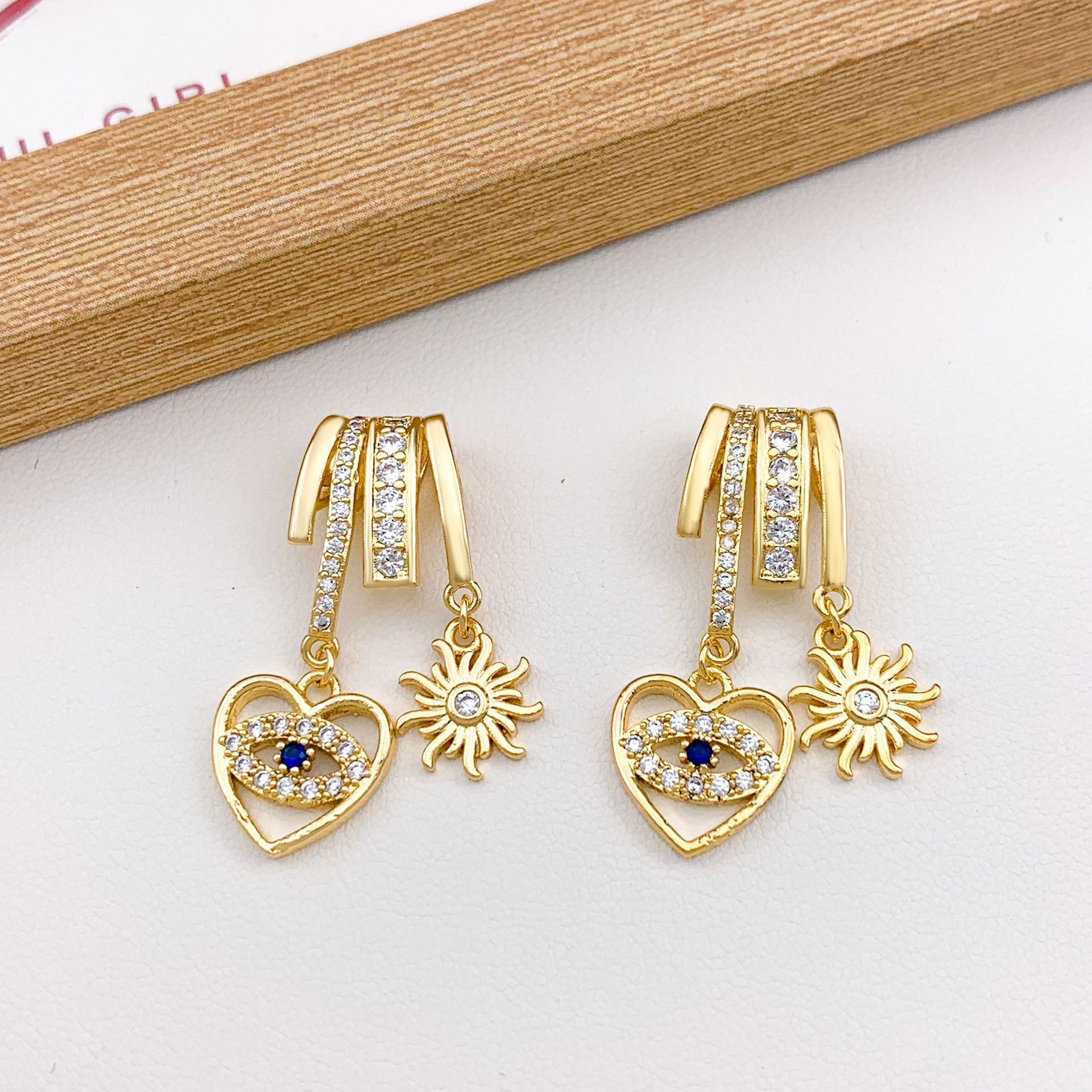 1:Xl3226 love sun combination pendant gold