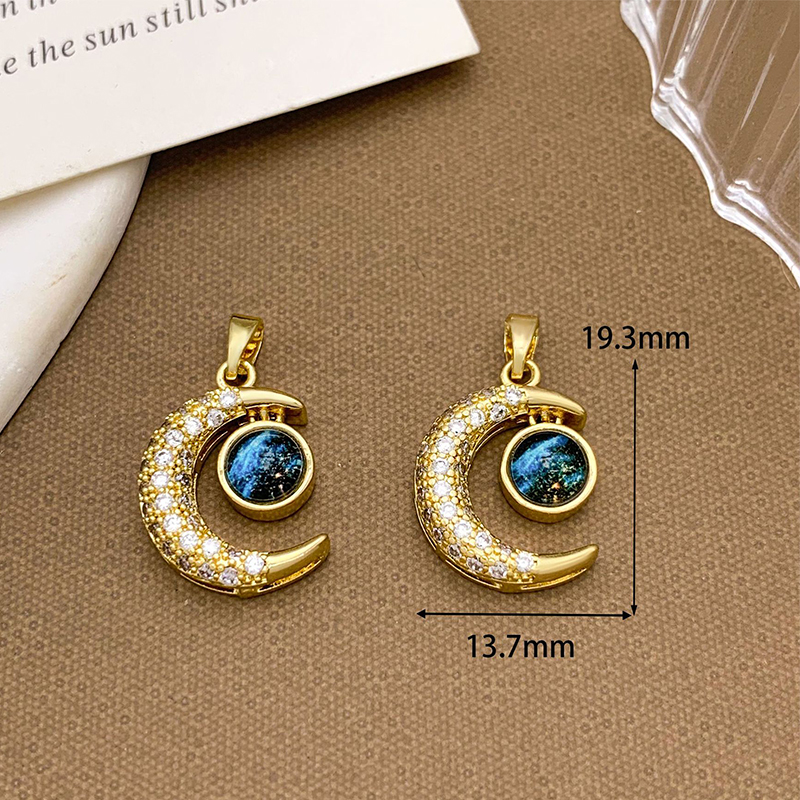 1:Xl173 moon planet pendant gold