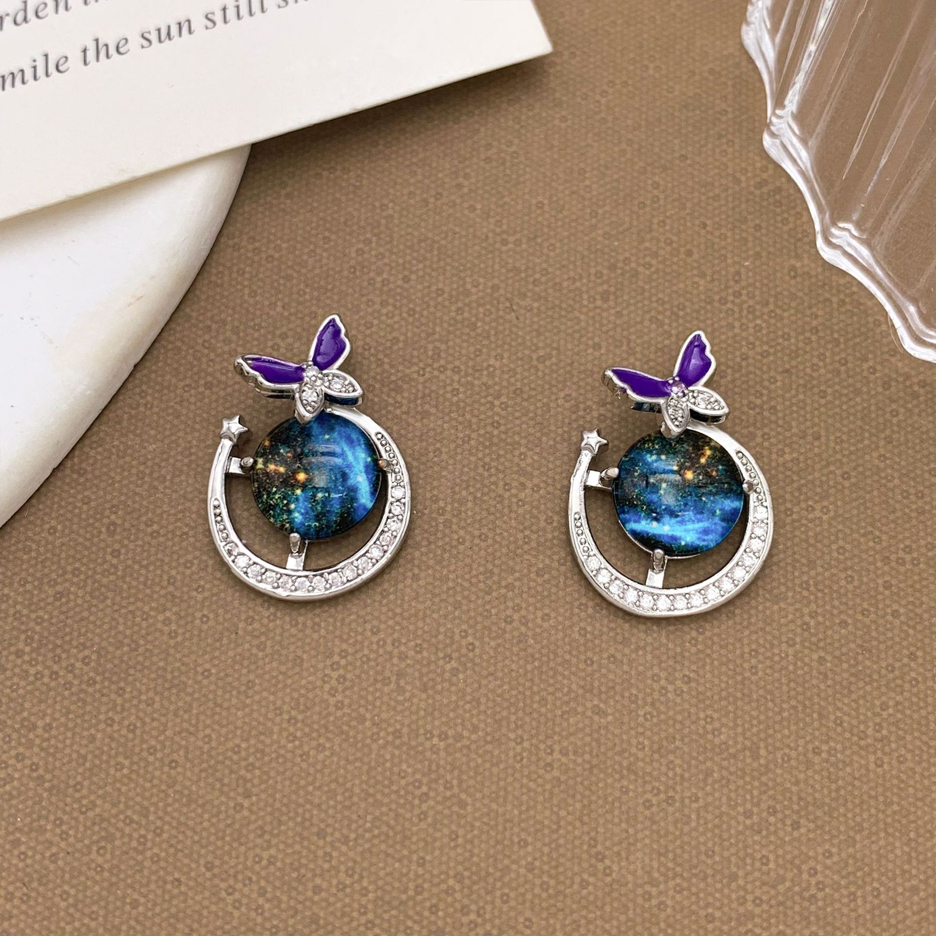 11:Xl1154 butterfly planet pendant silver