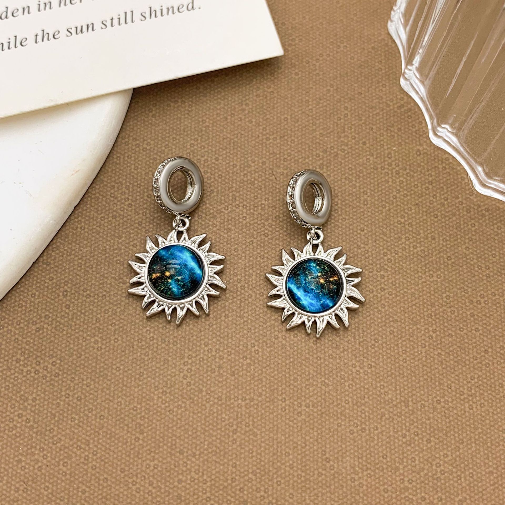 21:Xl2322 sun planet pendant silver