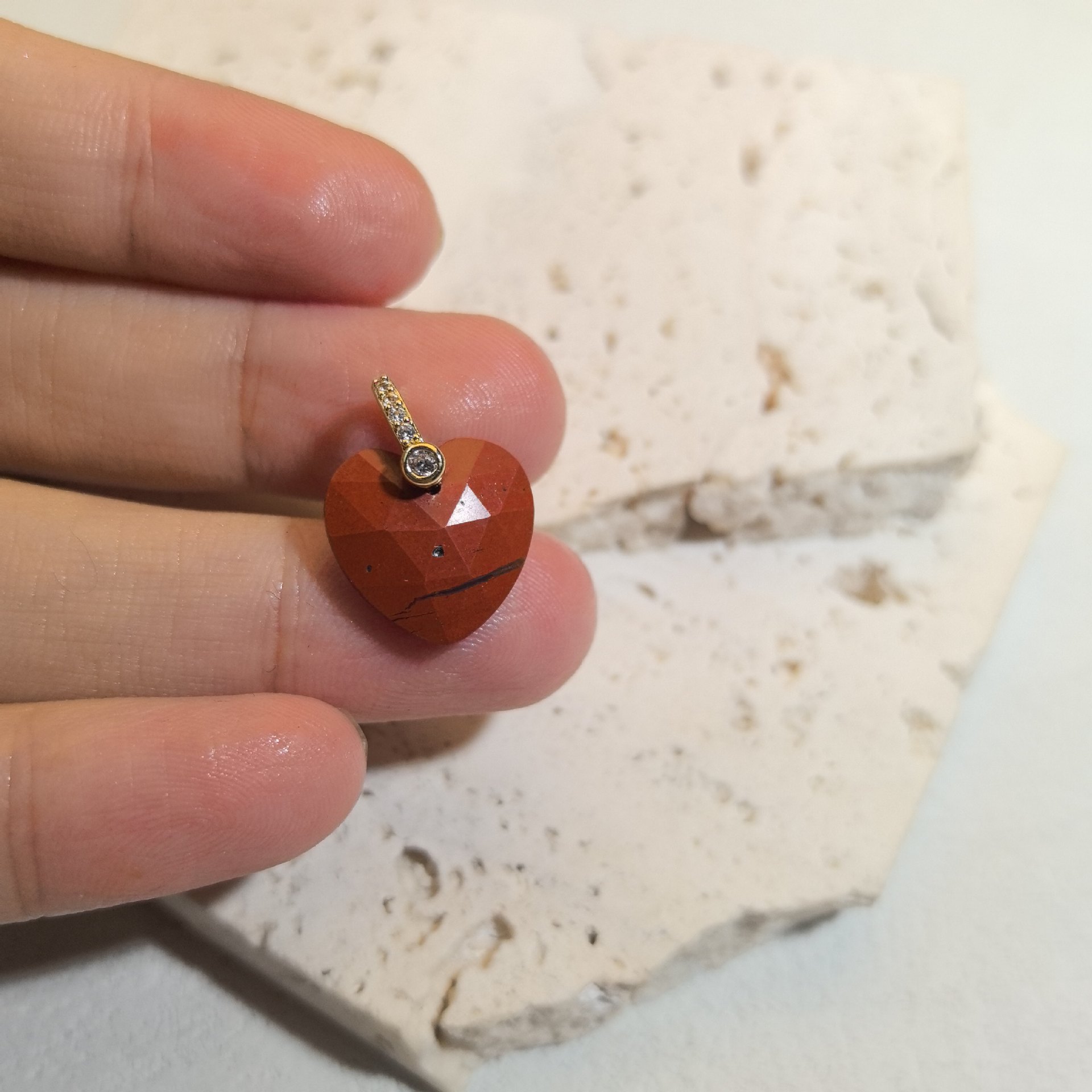 8:Red stone