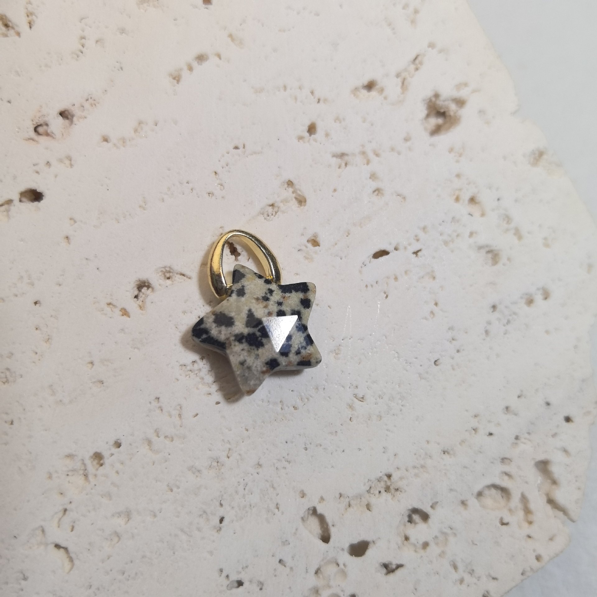 10:Speckled stone