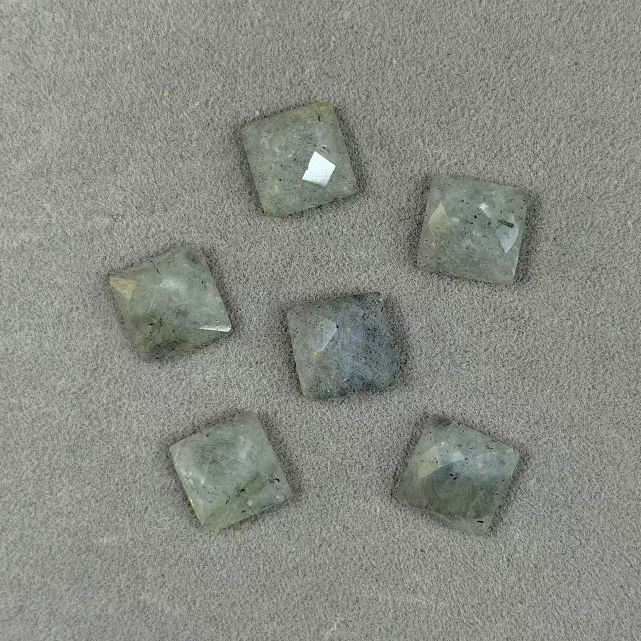 Glitter stone 9mm/piece