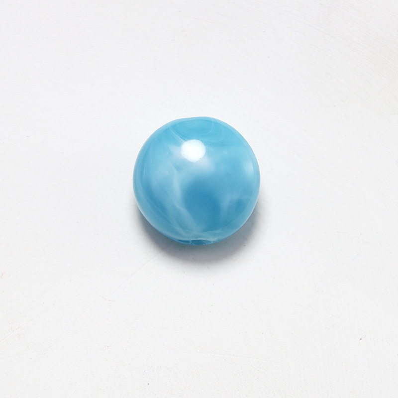 4:Sky blue