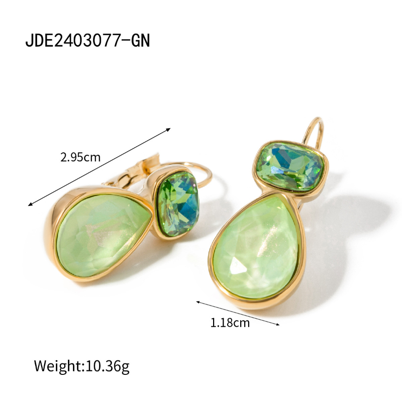 7:JDE2403077-GN