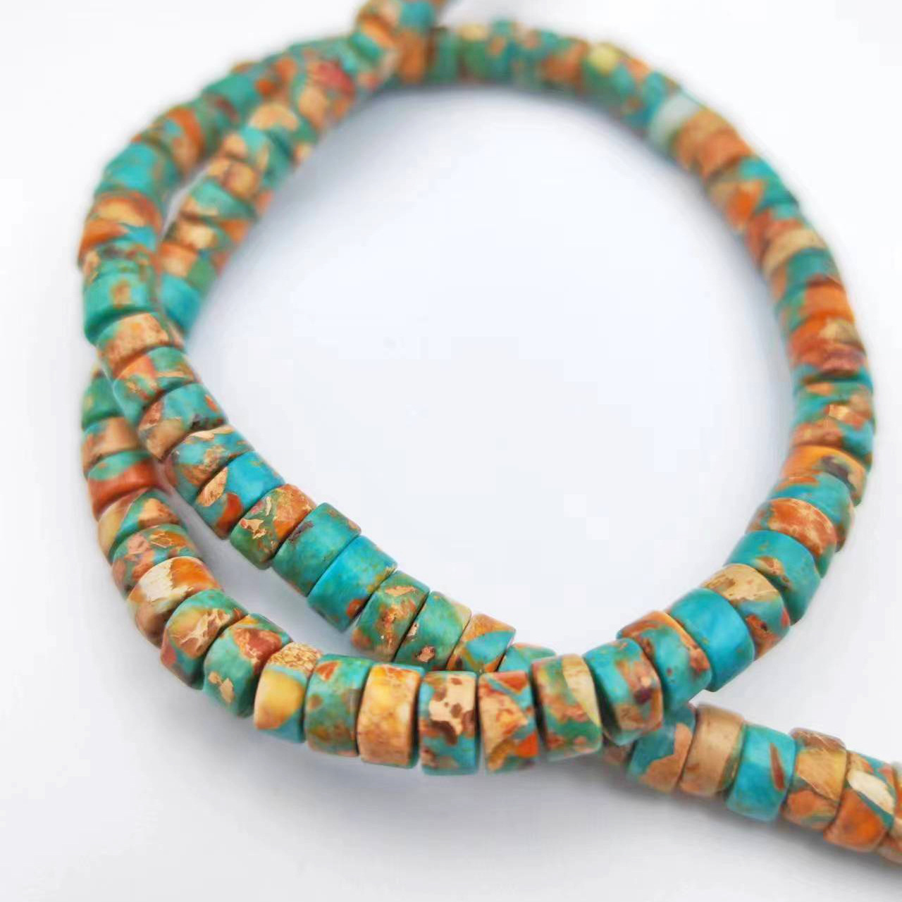 Turquoise plus orange 3x6mm