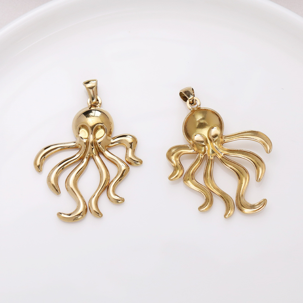 Gold 41x31mm
