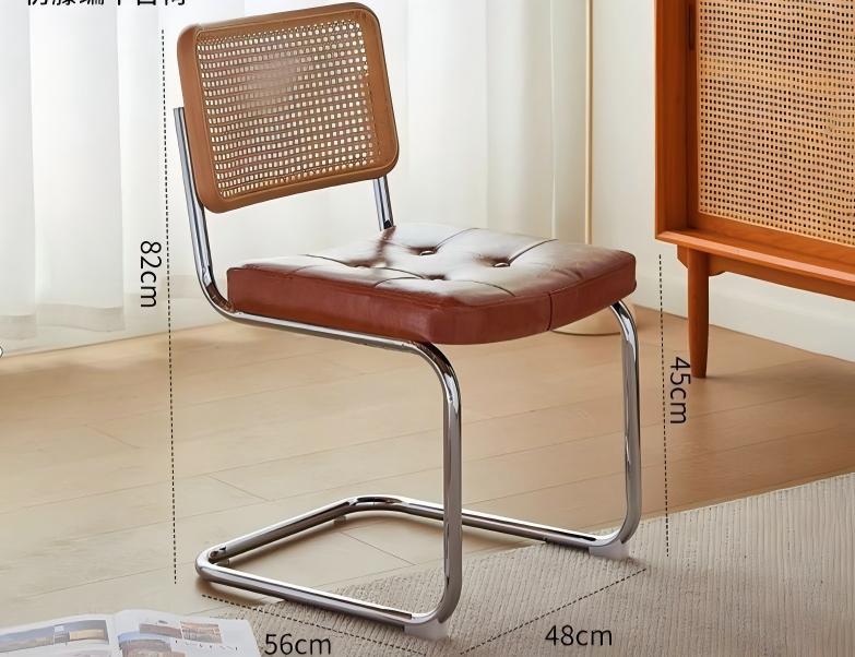 Natural wood-colored backrest   brown waxed leather