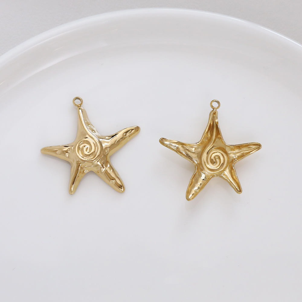 Gold 30x28mm