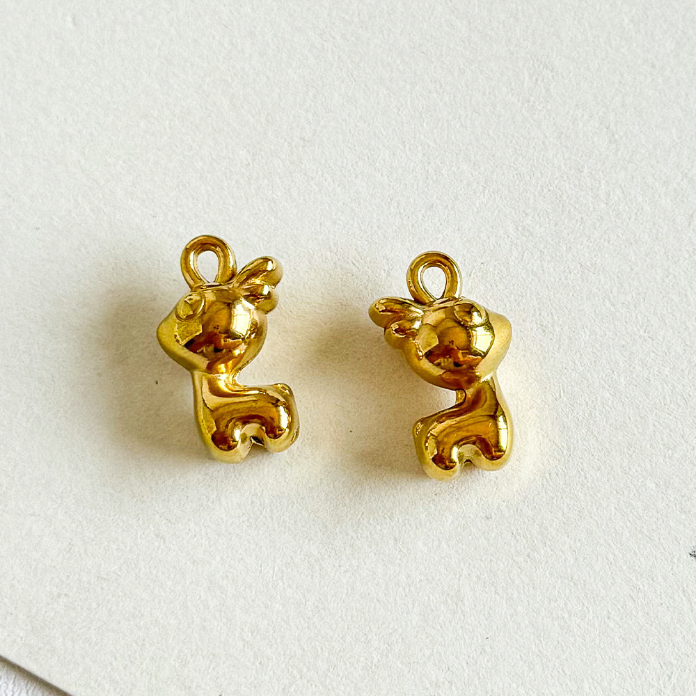 1:Golden deer