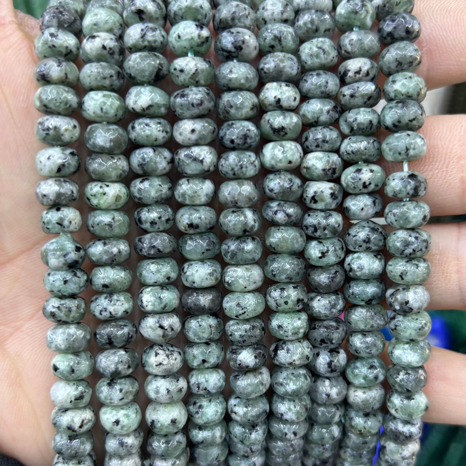 26 Granite Green