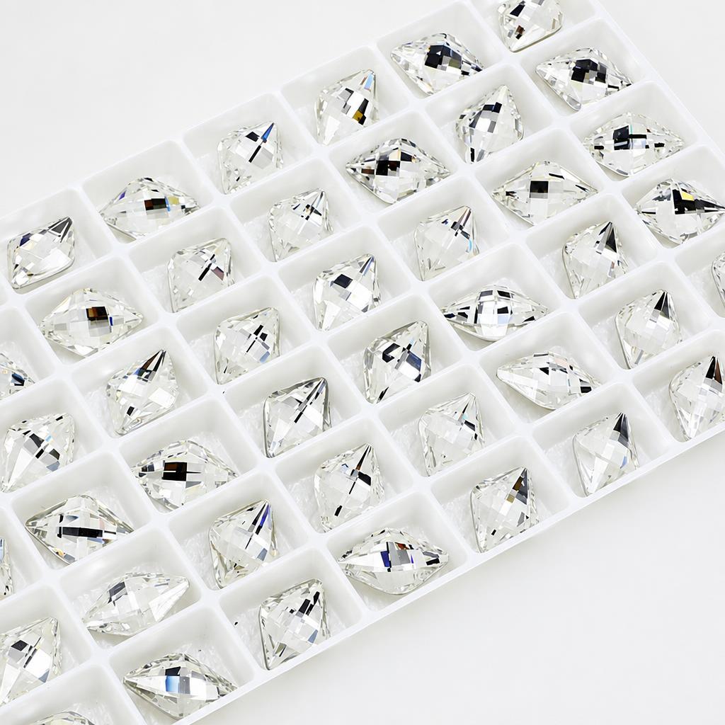 1:101 white