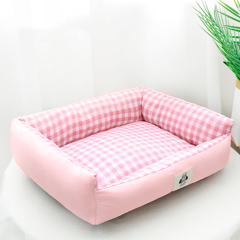 Pink small grid