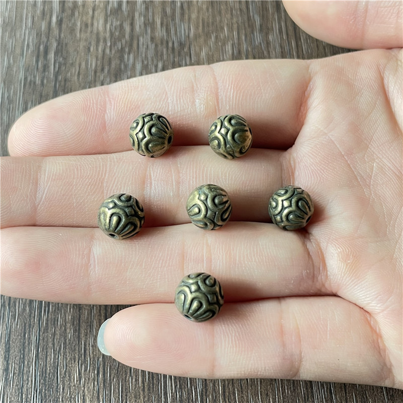 3:Flower-shaped round beads-Bronze