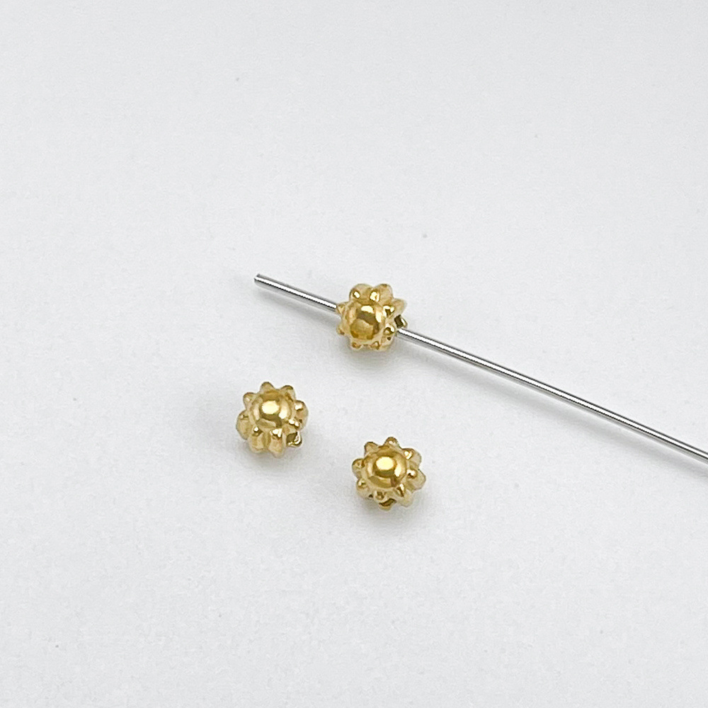 2:Gold 4x4mm