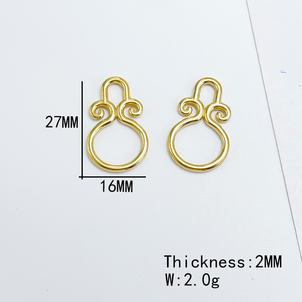 Geometric pendant 27x16mm Gold