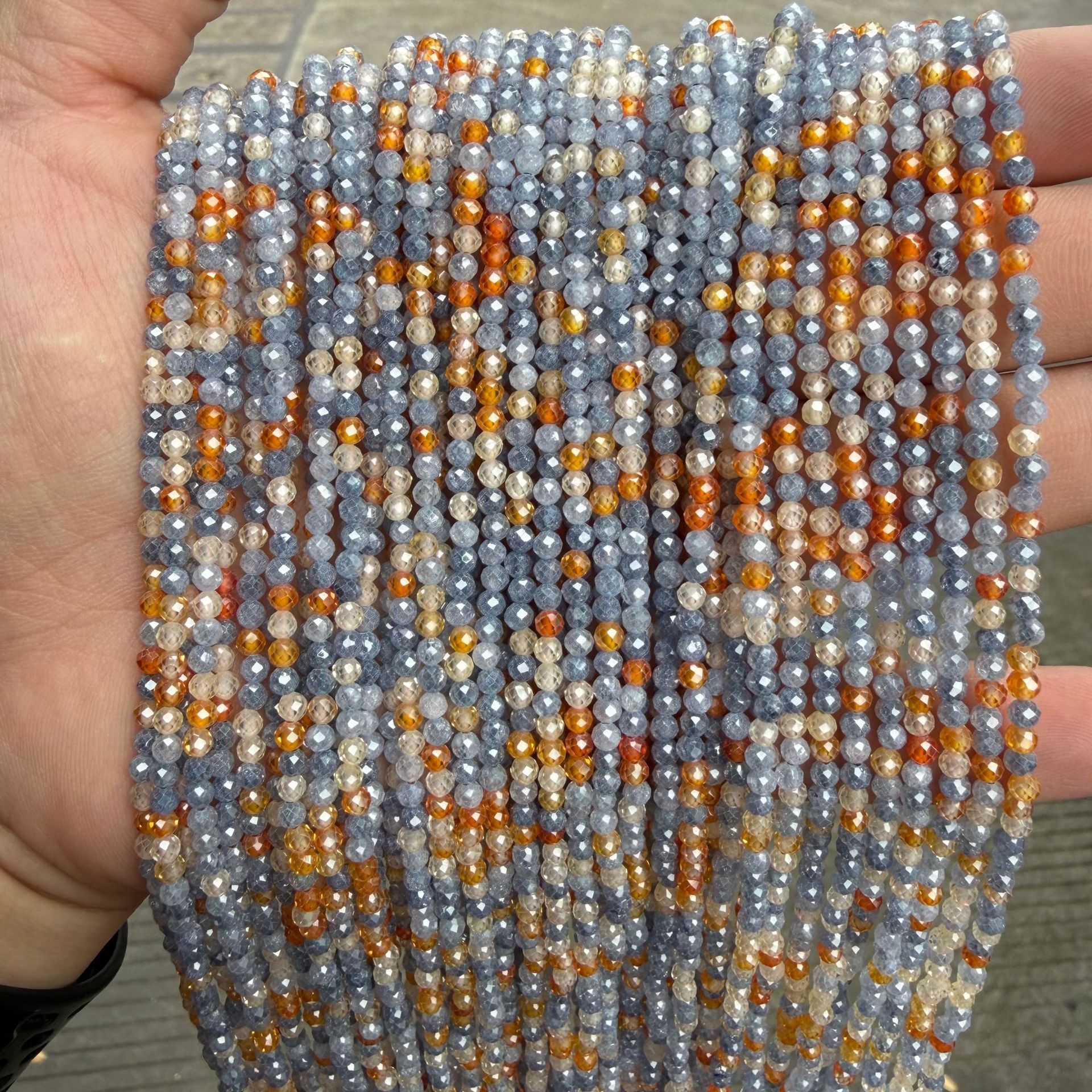 11:Dark orange zirconium