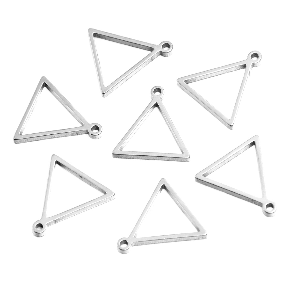 Steel color triangle small 13x13x1.2mm0.4g