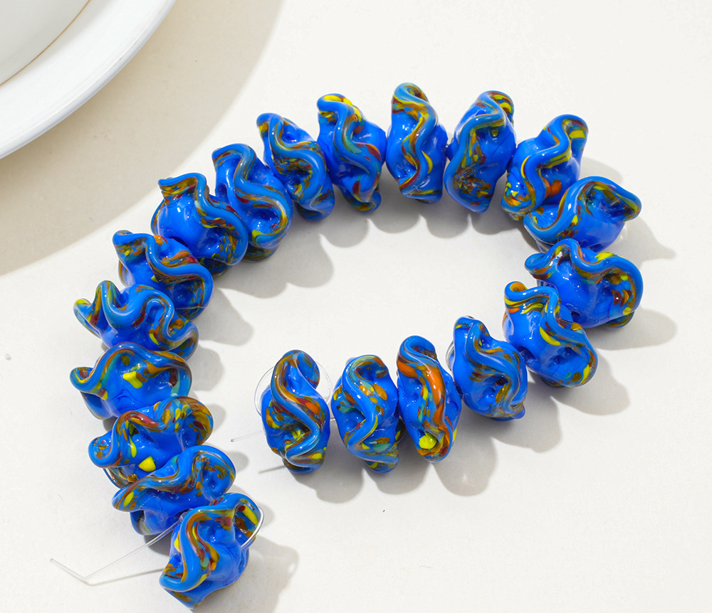 3:couleur bleu foncé