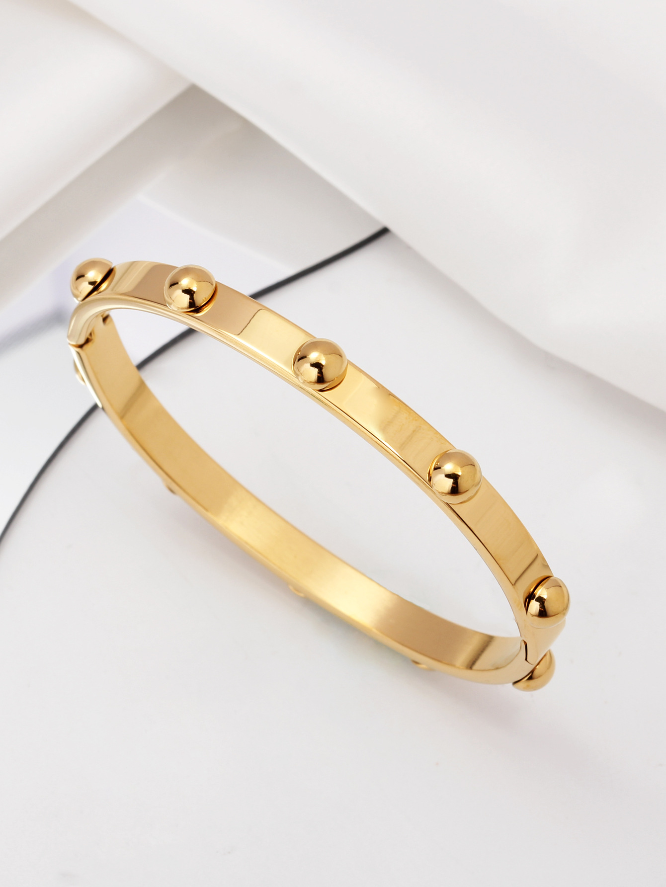 4:6mm gold bracelet