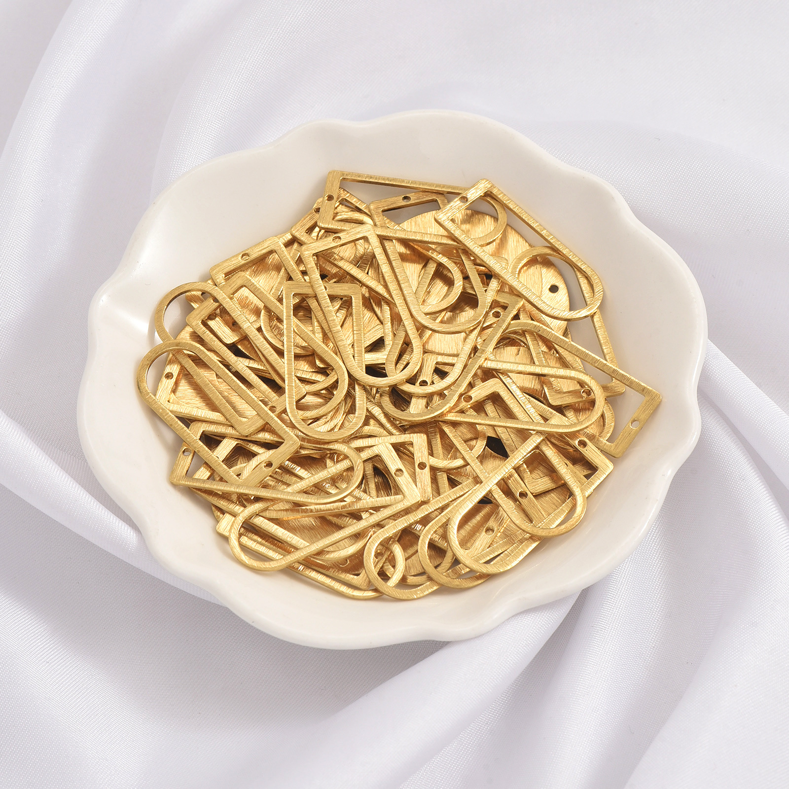 Brass color