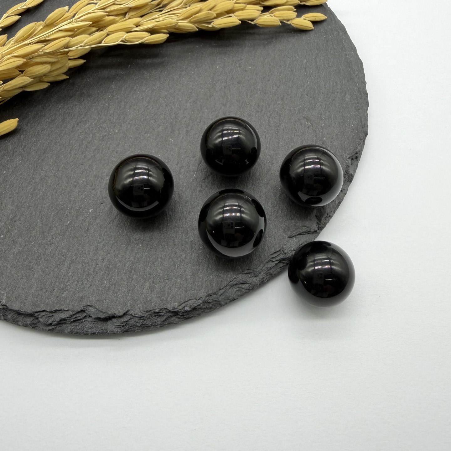 9:One obsidian