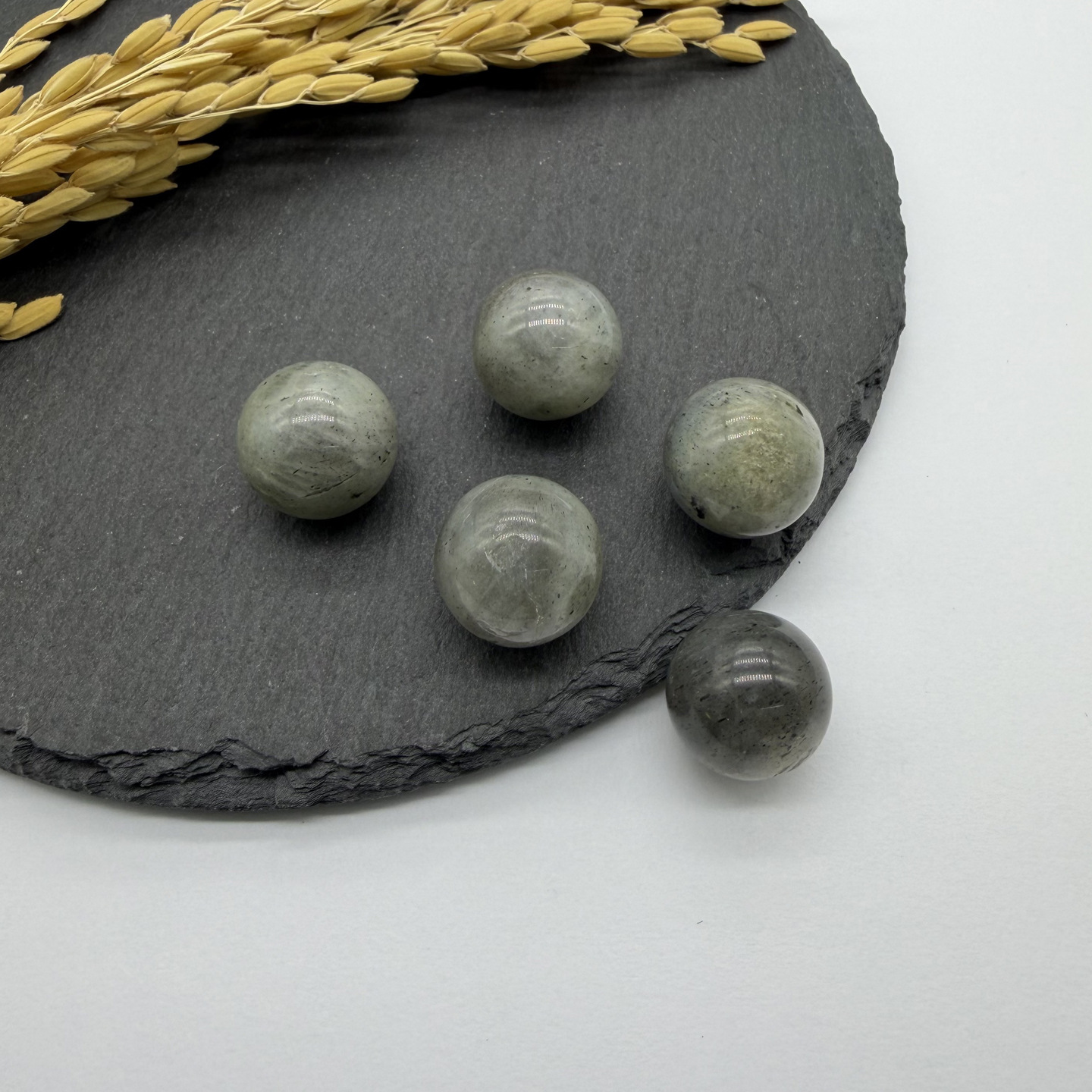 18:One labradorite