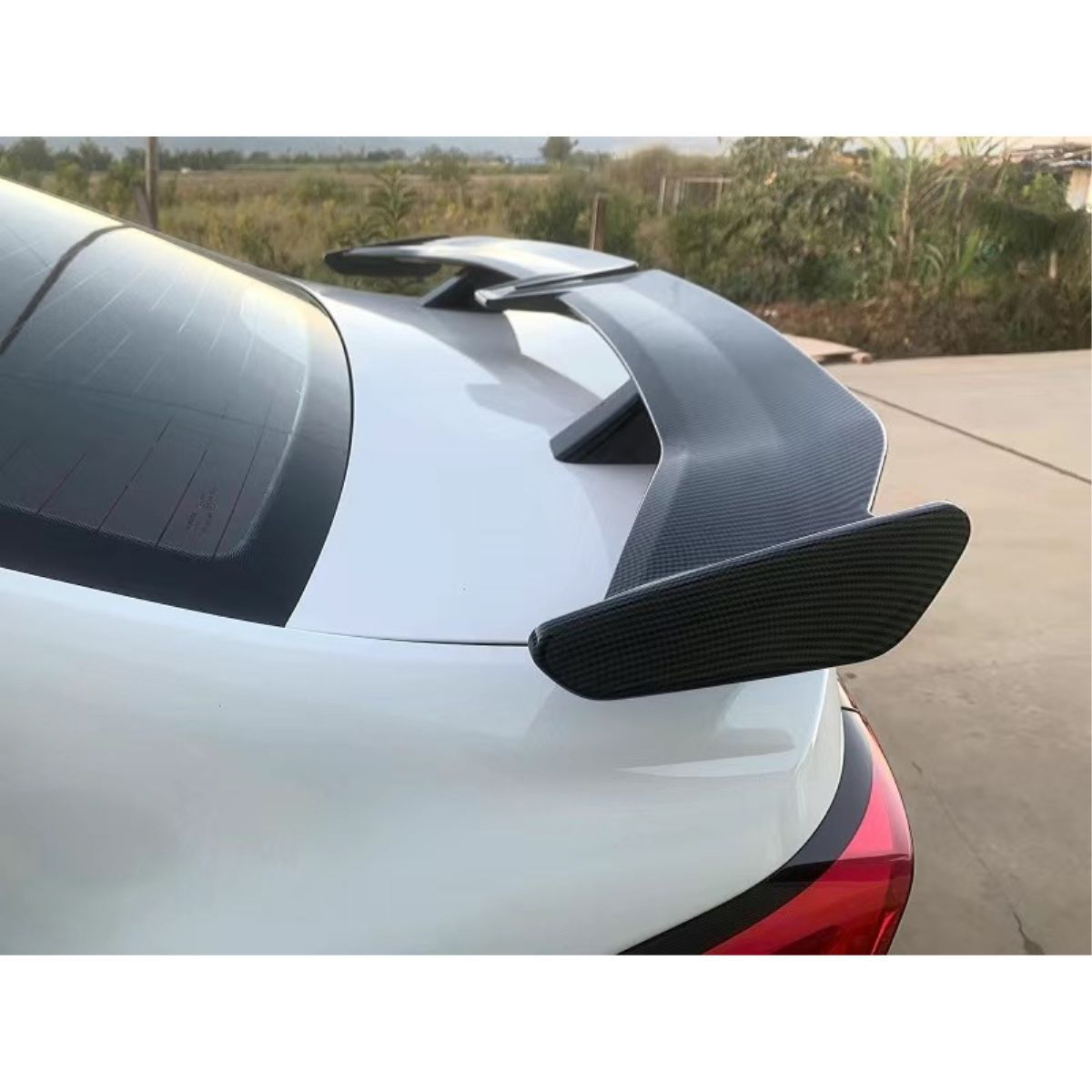 Carbon fiber pattern