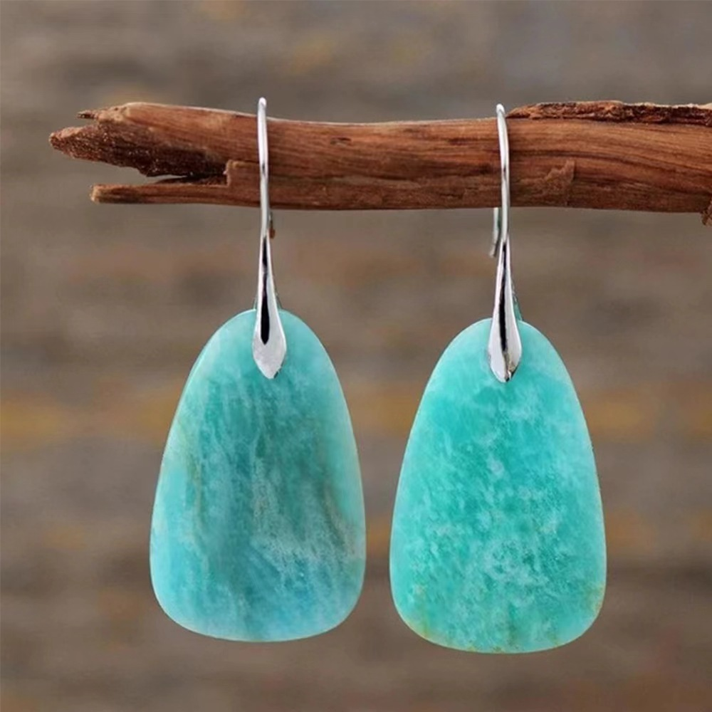 2:aquamarine