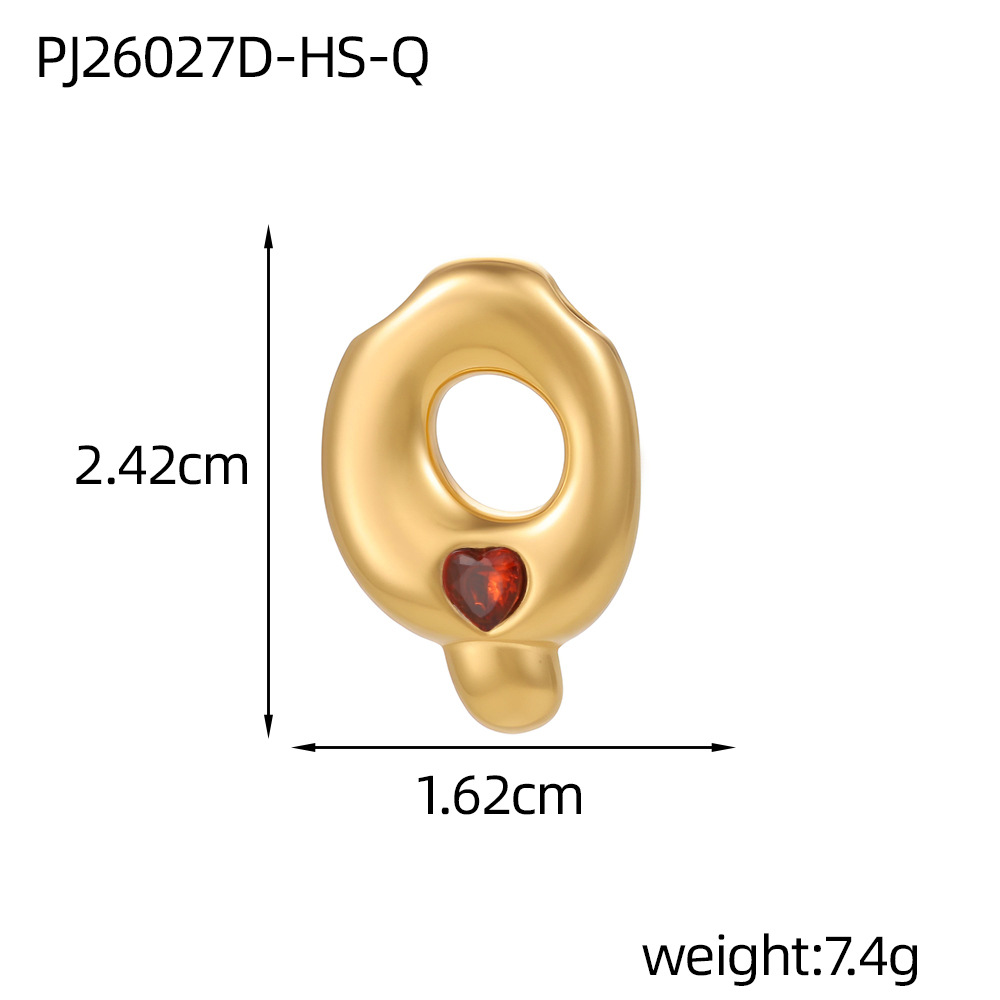 18:Red zirconium letter-q (inner hole diameter 3mm)