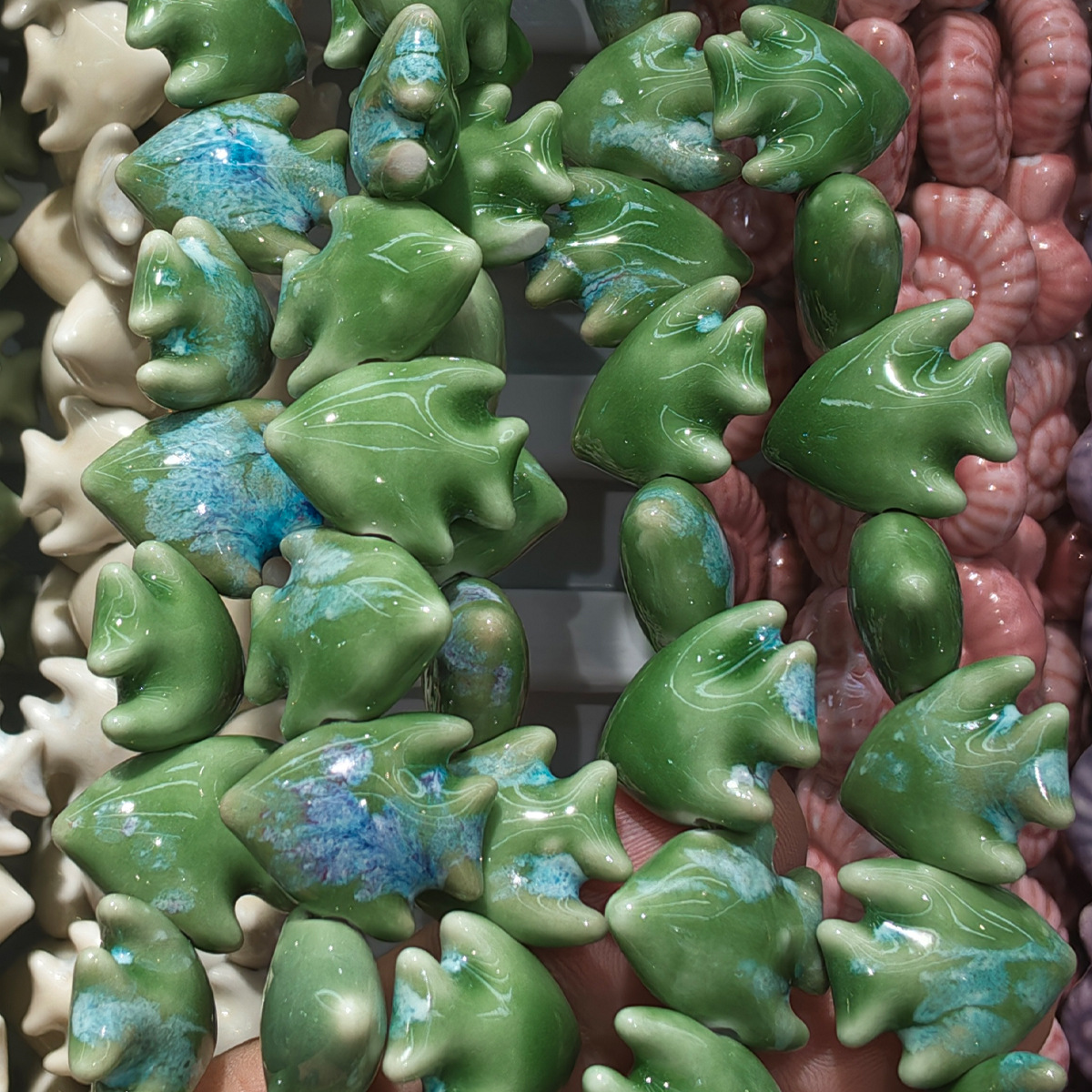 1:The kiln turns emerald green