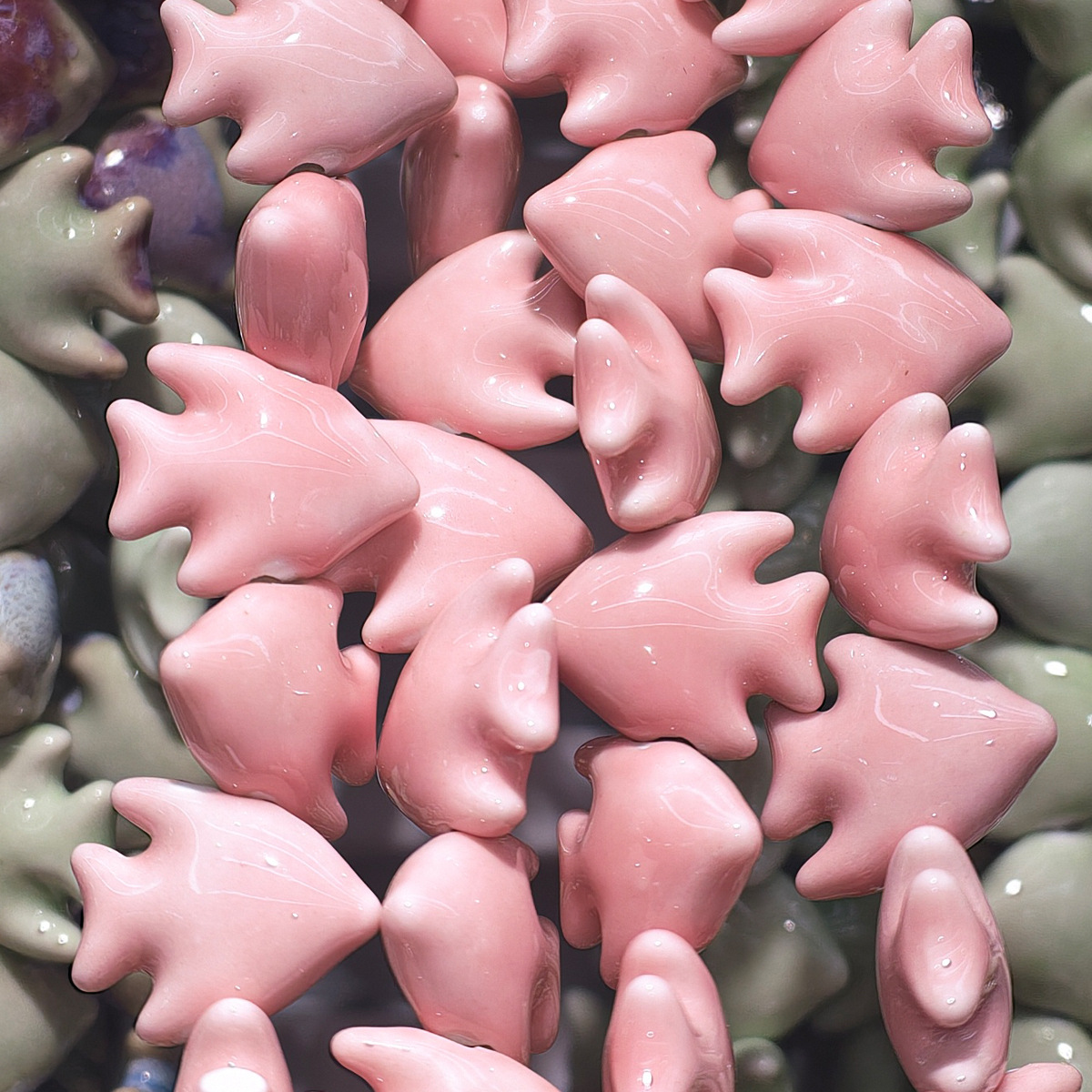 4:Pink