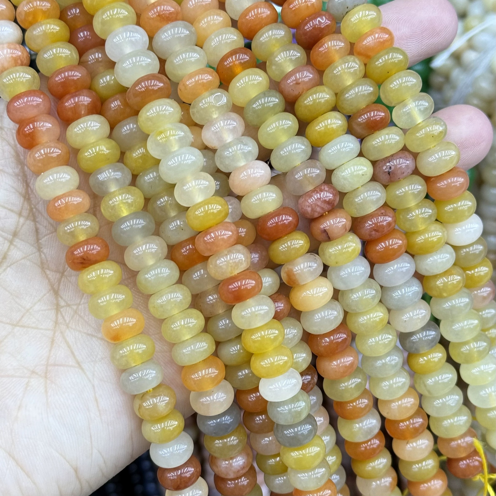 52:Light Yellow Jade