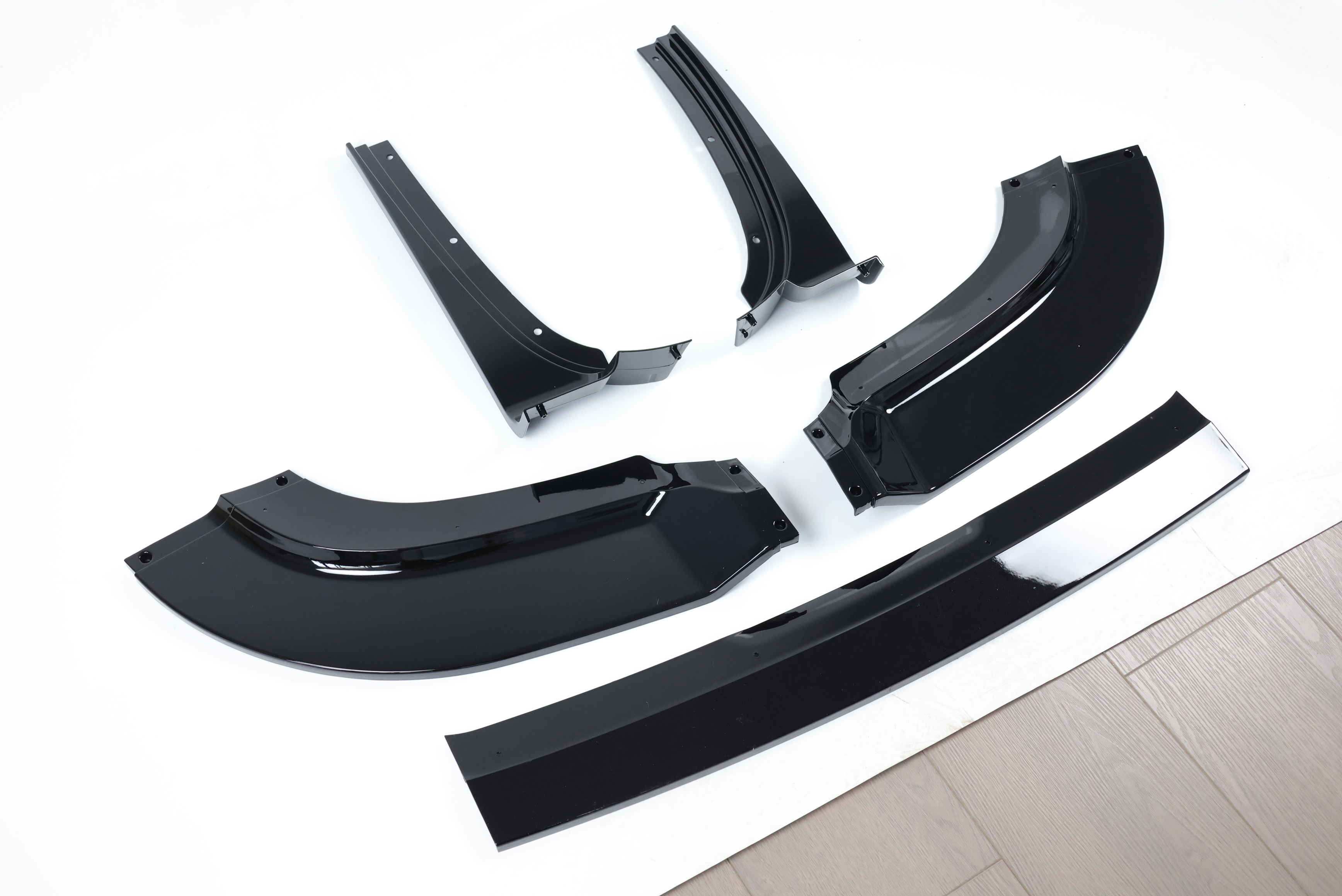 Jeep SRT Grand Cherokee Front Bumper SRT Gloss Black