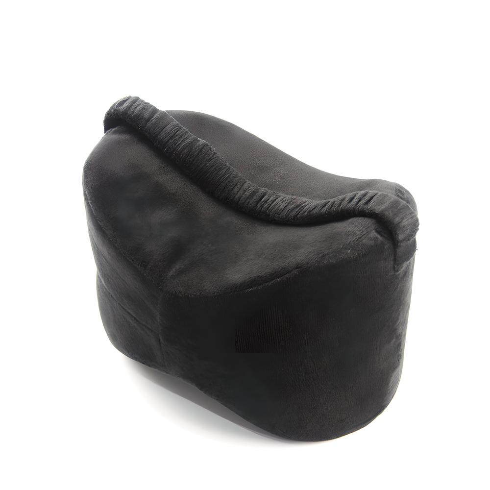 Black ingot clip leg pillow