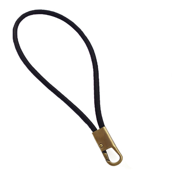 3:17cm Black, cropped