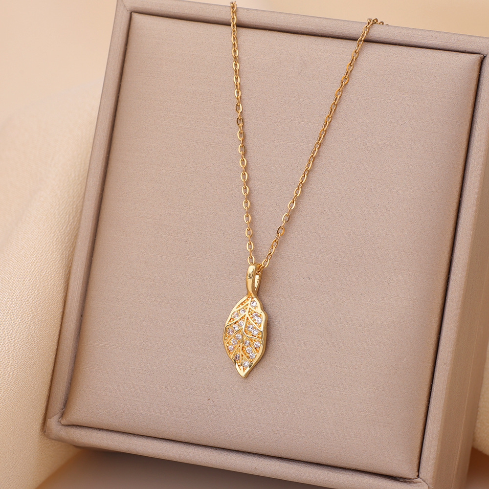 10:X1706 # Golden leaves